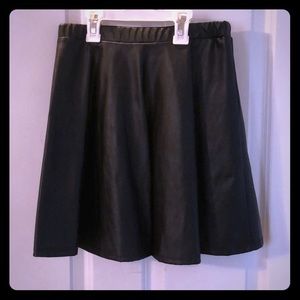 Faux leather mini skirt